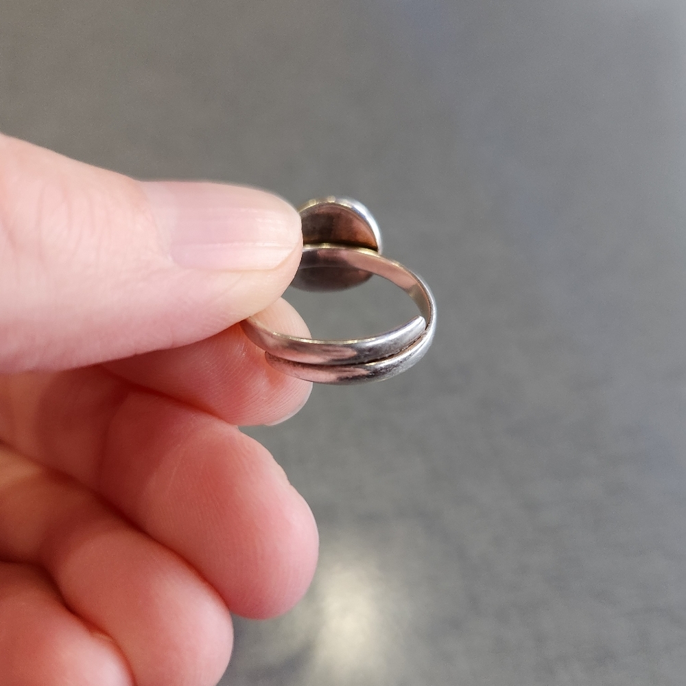 Sterling silver ring - Picture 2 of 5
